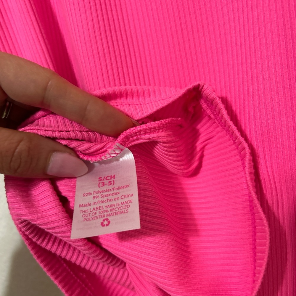 No Boundaries Hot Pink Ribbed Sleeveless Quarter-Zip Mock Neck Tank Top - Picture 3 of 7